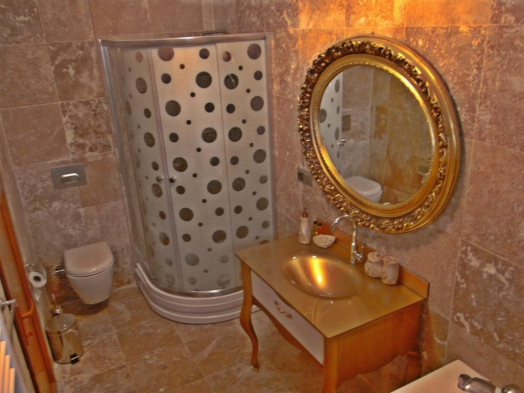 Dedeli Deluxe Hotel ネヴシェヒル 部屋 写真